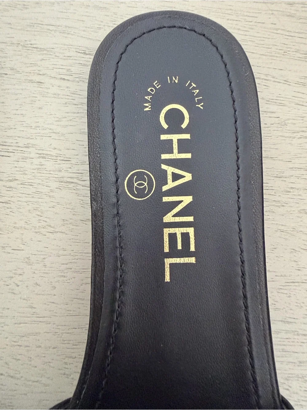 CHANEL Black Leather Slide Sandals with Gold CC Crystal Logo Sz 38